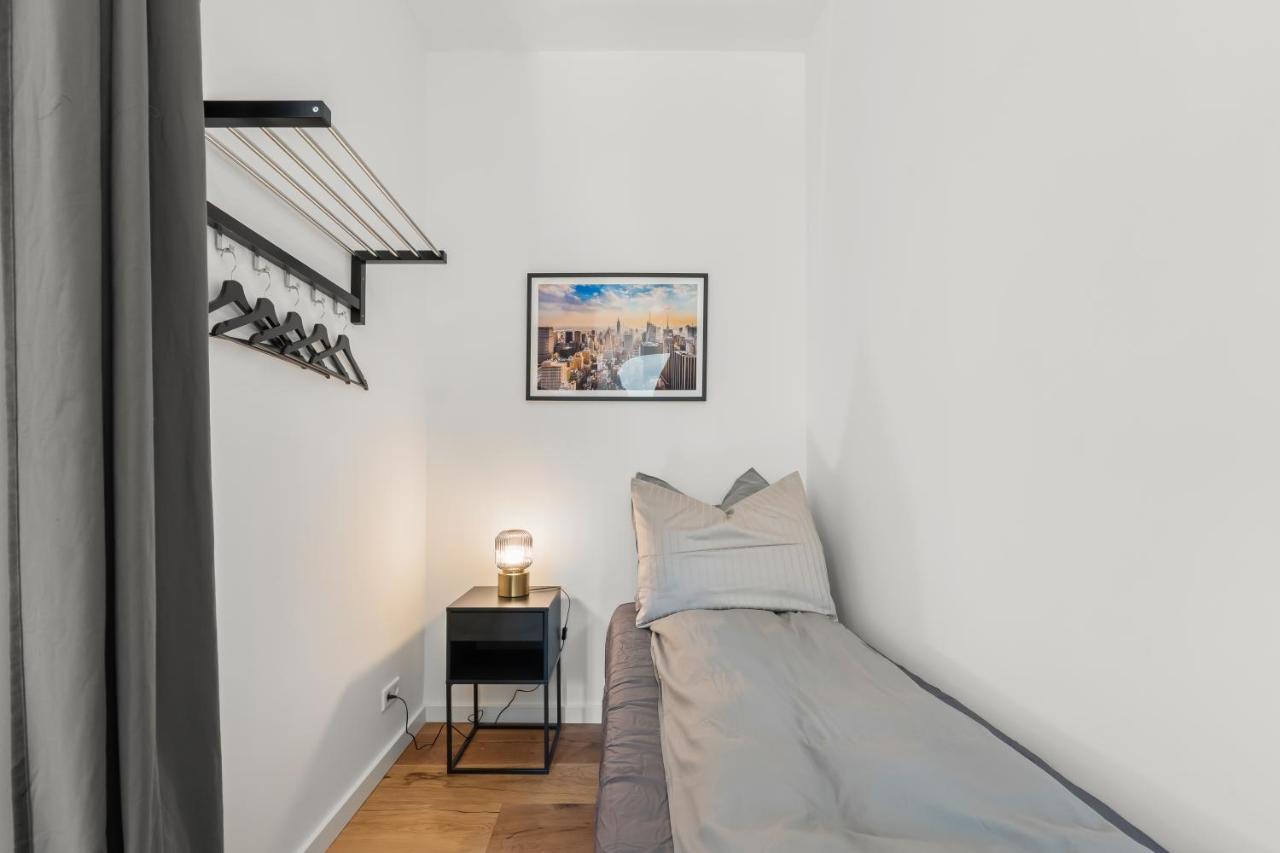 The Strassburger, Stylish 3 Bedroom Apartment In Downtown Berlin Berlim Exterior foto